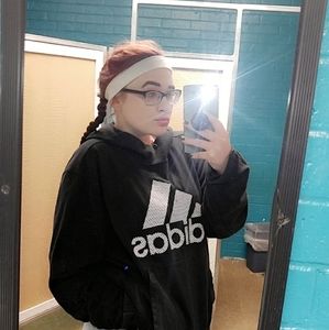 Meet your Posher, Tabatha